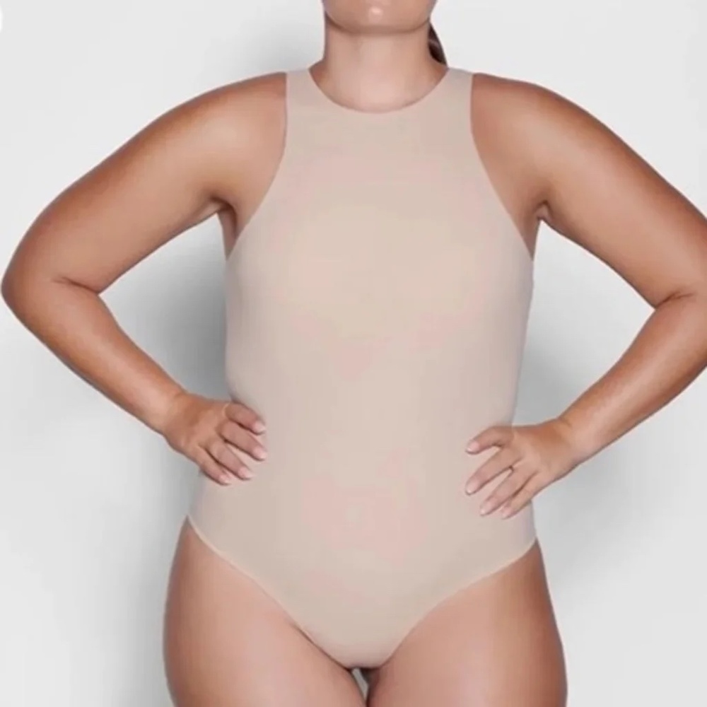 Skims Fits Everybody High Neck Bodysuit Size M
